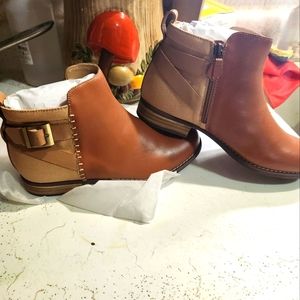 Spenco size 9 W womens ankle boots